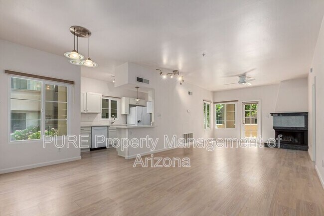 Foto del edificio - 11333 N 92nd St