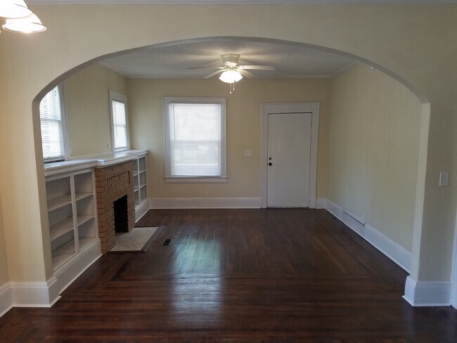 Building Photo - 4426 Springfield Blvd
