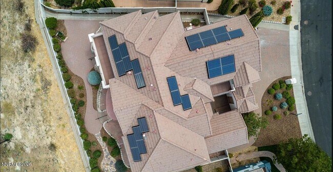 Foto del edificio - 4690 Aberfeldy Rd