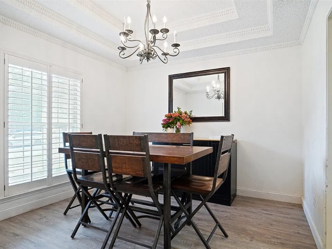 Building Photo - 1000 Forest Trail Ct