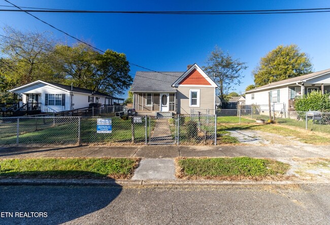 Building Photo - 3023 Rector St