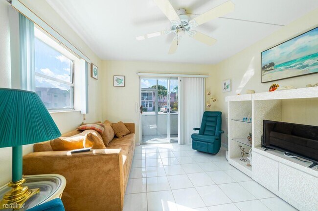 Foto del edificio - 2 br, 2 bath House - 305 Saxony G