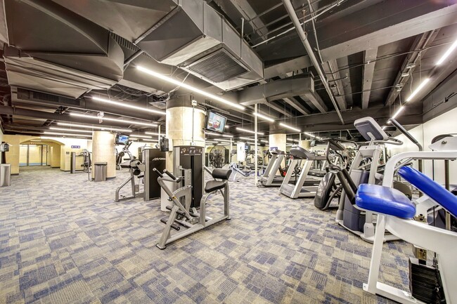 Building Photo - 680 N Lake Shore Dr