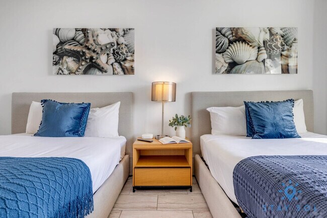 Foto del edificio - 2602 E Hallandale Beach Blvd
