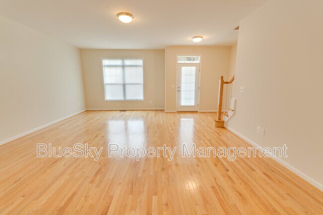 Foto del edificio - 2170 Saranac Ct