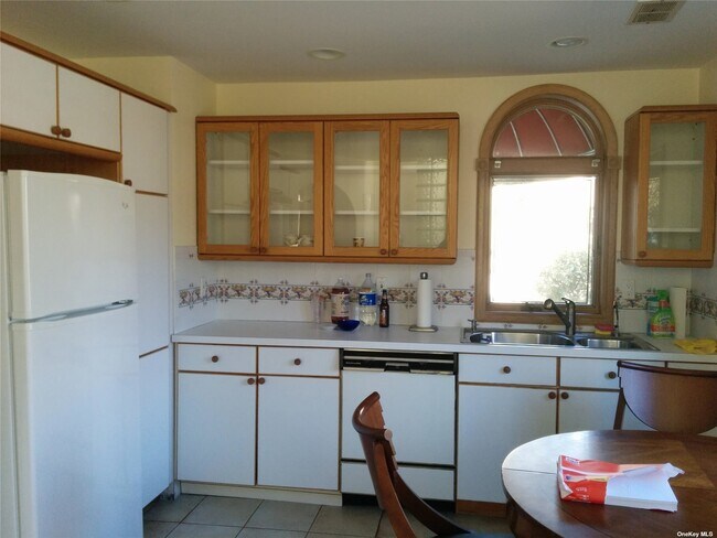 Foto del edificio - 48 Orchard Beach Blvd