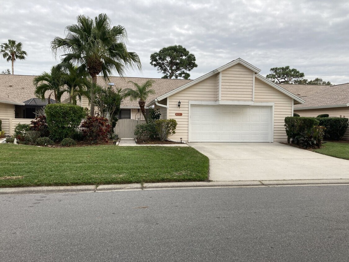 Primary Photo - 3/2 Remodeled Duplex in Suntree
