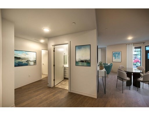 Foto del edificio - 180 Ruggles St