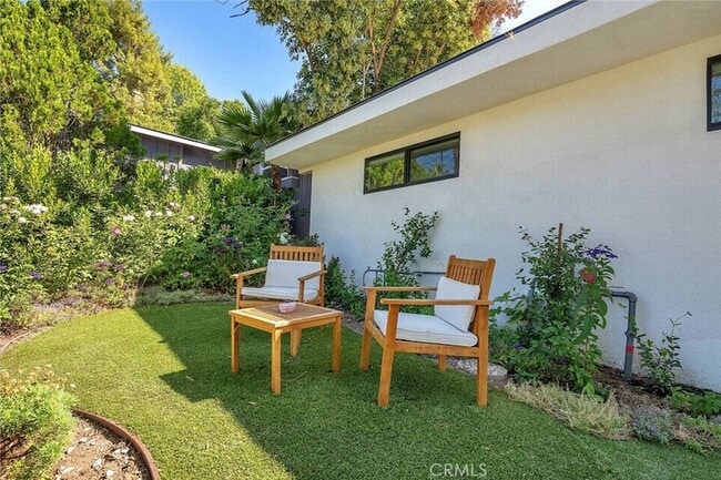 Building Photo - 21806 Ybarra Rd