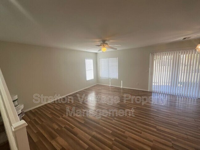 Foto del edificio - 1064 S 167th Ln