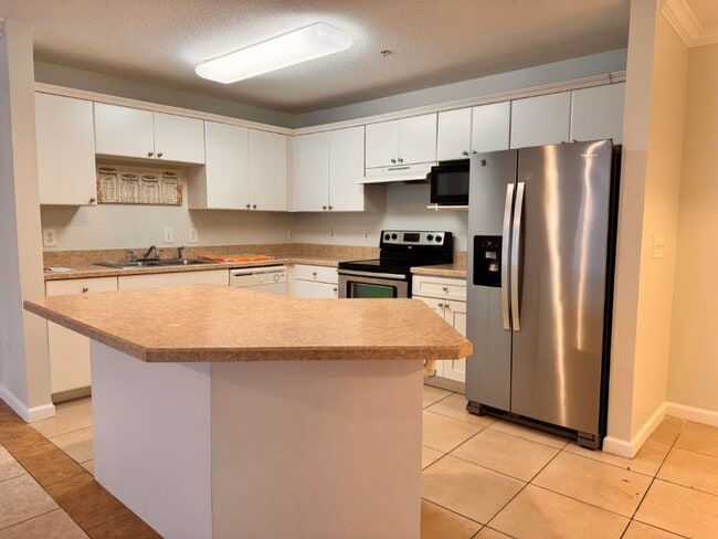 Photo - 3591 Kernan Blvd S House