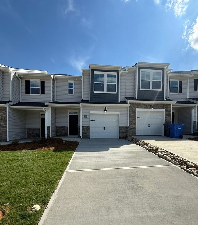 Foto del edificio - 1404 Amberview Ln