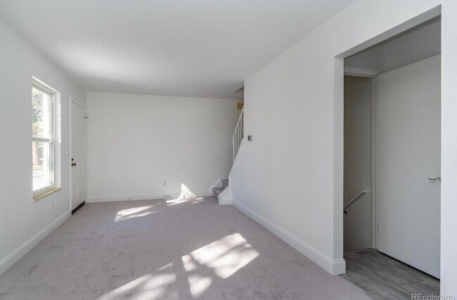 Foto del edificio - 10567 W 107th Ave