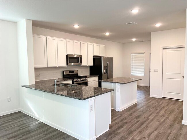 Foto del edificio - 219 Tokalaun Dr