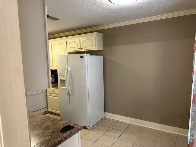 Building Photo - 1101 Monroe St