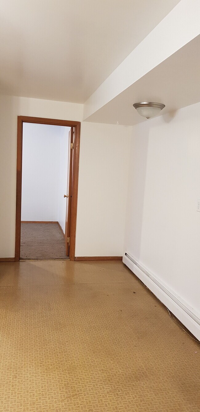 Foto del edificio - 24140 W Main St