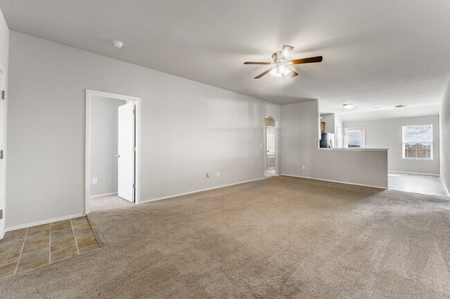 Foto del edificio - 848 NW Evans Cir