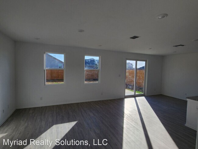 Foto del edificio - 4 br, 2.5 bath House - 10954 Fairchild Way