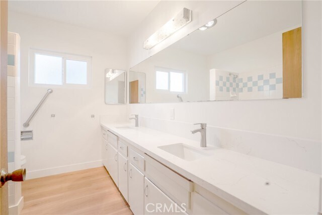 Foto del edificio - 2031 Nutwood Ave