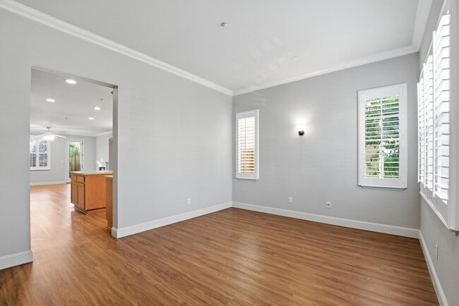 Foto del edificio - 4 Bed 3 Bath Single Family Home in Napa