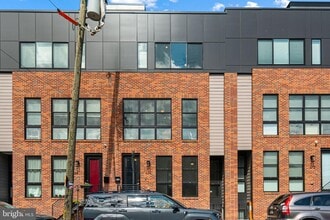 Building Photo - 670 N 13th St