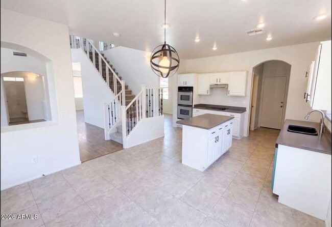 Foto del edificio - 13530 W Banff Ln