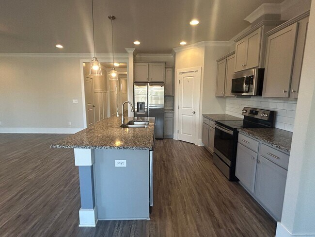 Foto del edificio - 177 Cherry Laurel Dr