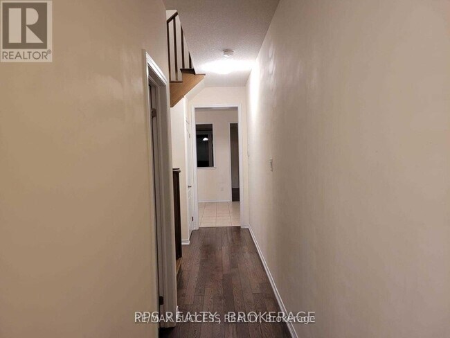 Building Photo - 7916 Odell Crescent