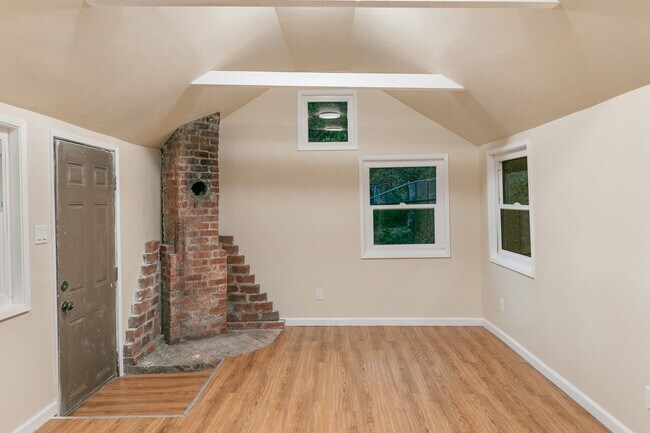 Foto del edificio - 23083 Hemlock Ln