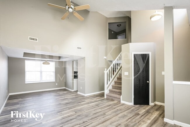Building Photo - 11142 Baycreek Dr