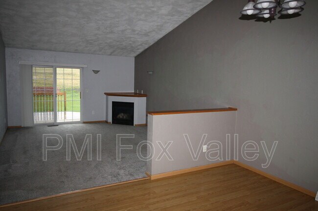 Foto del edificio - W7085 Buttercup Ct