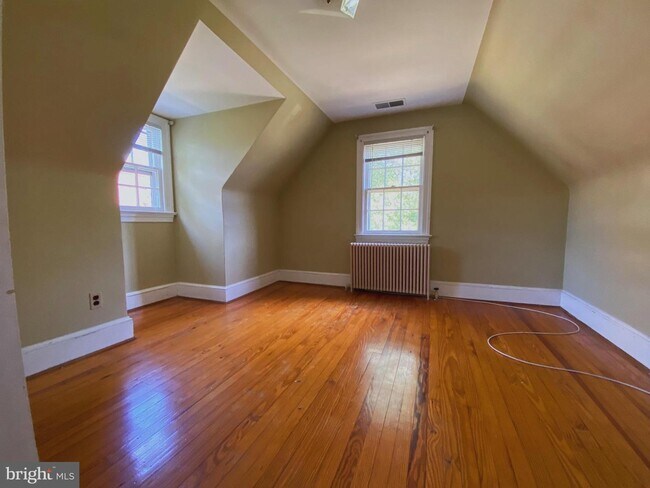 Foto del edificio - 1538 N Danville St