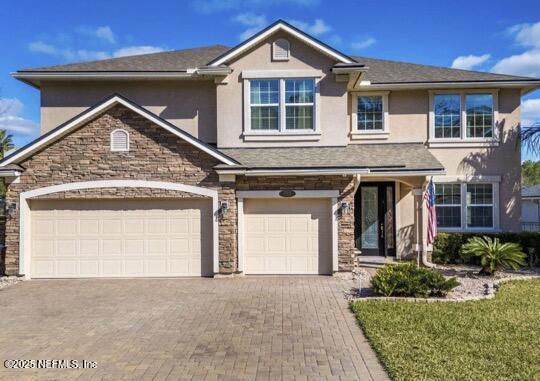 Foto del edificio - 738 W Kings College Dr