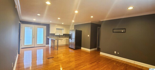 Building Photo - 3212 Delicado Dr NW