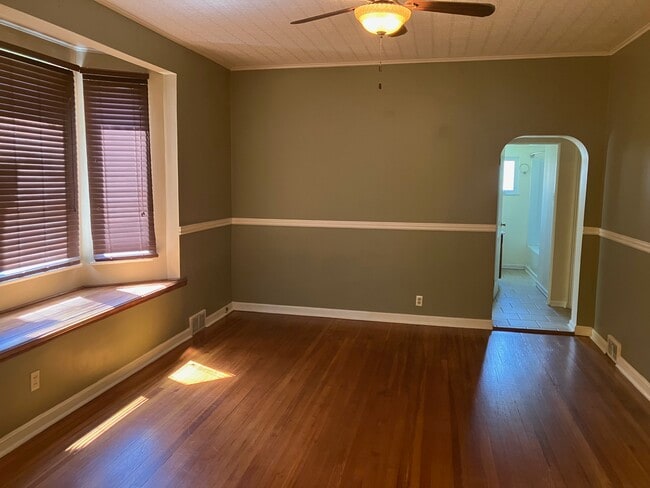 Dining Room - 830 14th St