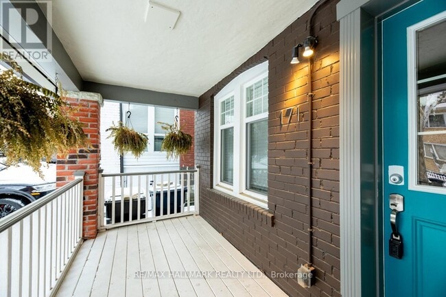 Photo du bâtiment - 171 Wheeler Ave