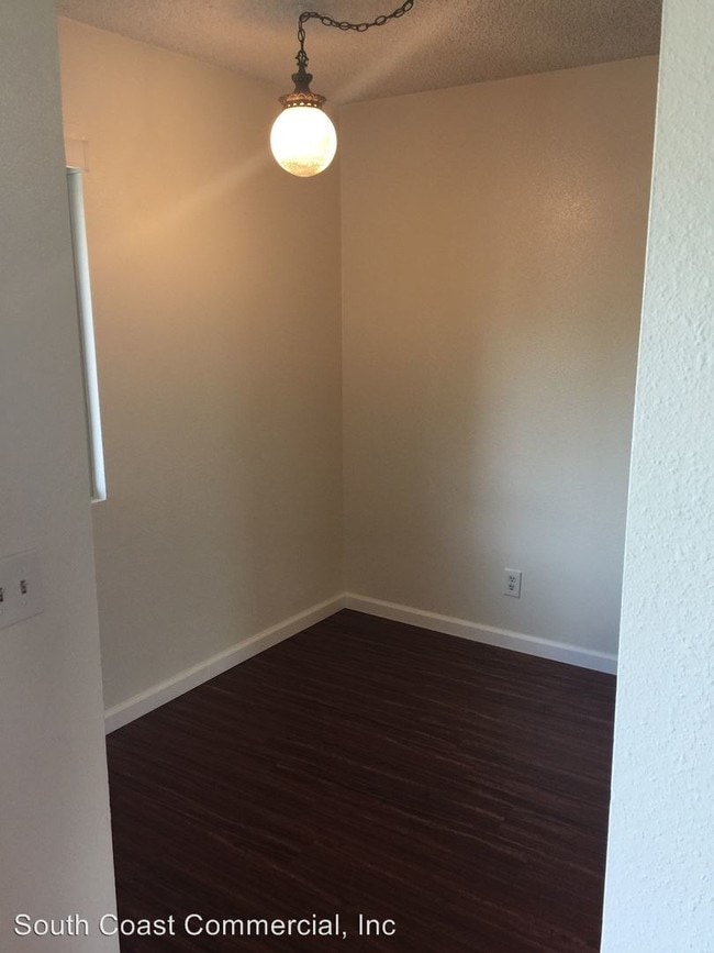 Building Photo - 2222 Bear Valley Pkwy