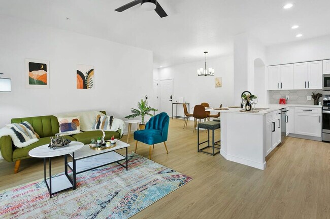 Foto del edificio - 9450 W Cabela Dr