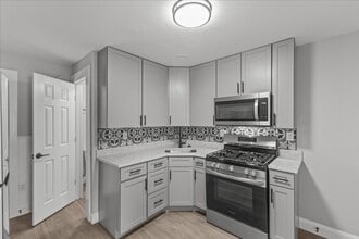 Building Photo - 88-94 Lafountain St