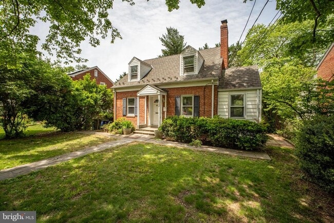 Building Photo - 5322 Baltimore Ave