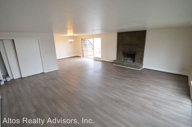 Building Photo - 1072-1078 S Arbutus St