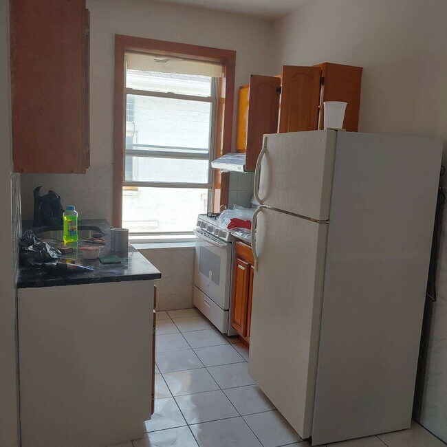 Foto del edificio - 1649 Dahill Rd