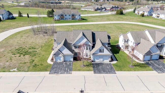 Foto del edificio - 1811 Woodland Way