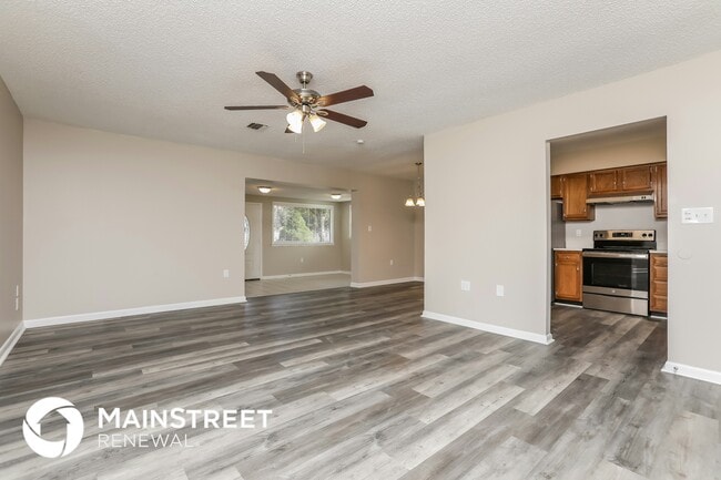 Building Photo - 3107 Northwind Dr