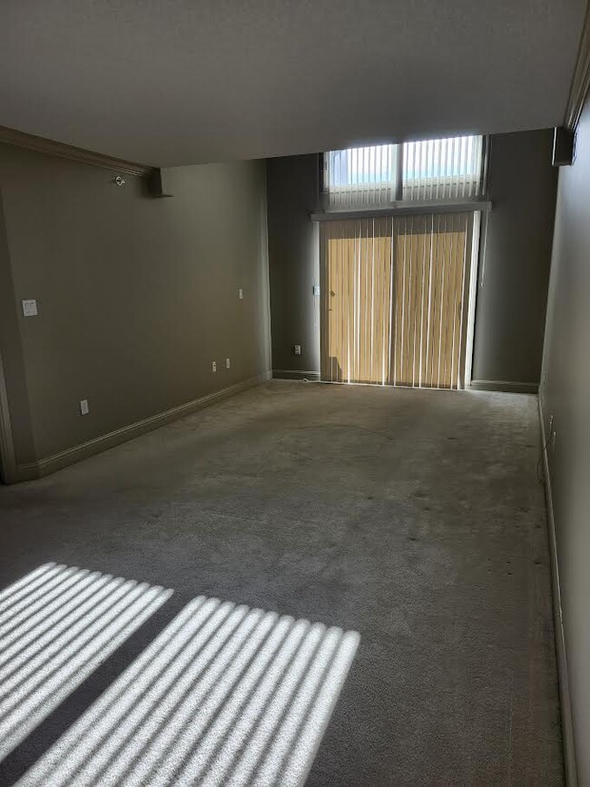 Building Photo - 13111 140 Av NW