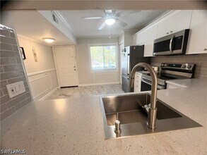 Building Photo - 3011 Sandpiper Bay Cir