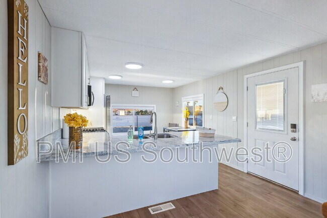 Foto del edificio - #2 437 Riverfront Drive