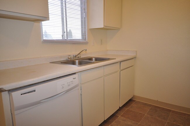 Foto del edificio - 1715 S Juniper St