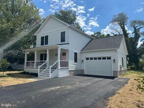 Building Photo - 512 Livingstone St