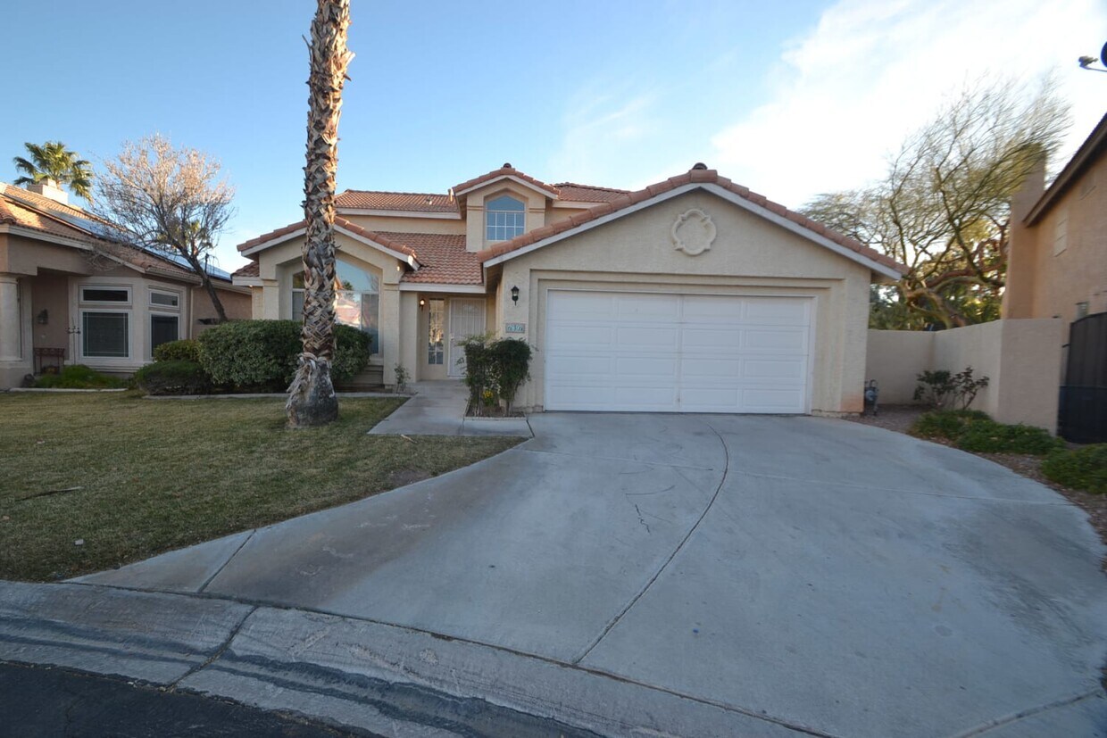 Primary Photo - 7897 Desert Willow Dr
